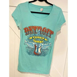 Duck Co Women’s Size Med “Detroit Rock City” Tshirt